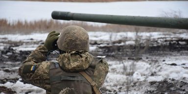 Выживали 10 дней: два раненых бойца ВСУ и РФ пытались спастись на уничтоженной позиции, — СМИ