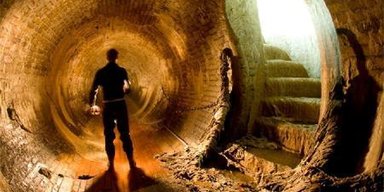 Карпатські схованки: на Івано-Франківщині знайшли штучні тунелі, мета яких поки невідома (фото)