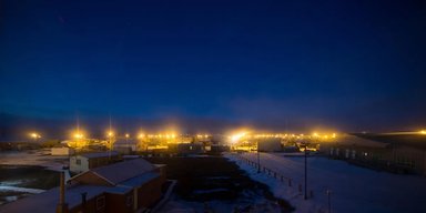 Никакого света: город на Аляске погрузился в ночь до следующего года (фото, видео)