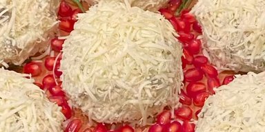Хит новогоднего стола: рецепт закуски "Рафаэлло"