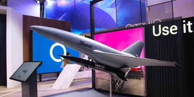 Представлен БПЛА Banshee Jet80+ со сверхзвуковой ракетой Rattler: где его применят