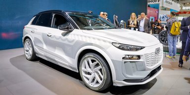 Новітній електрокросовер Audi здивував інноваційним інтер'єром (фото, відео)