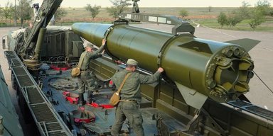В Крыму дроны атаковали базу ОТРК "Искандер", горит в/ч: данные NASA и Генштаба о точках поражения