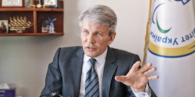 Валерий Сушкевич о безбарьерной Украине: "Я никогда не думал, что заеду по пандусу в поезд"