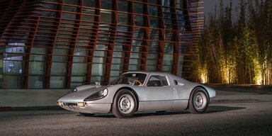 На продаж виставили унікальний спорткар Porsche творця "Зоряних війн" (фото)