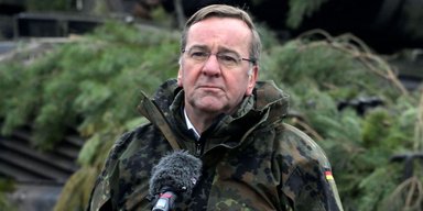 "Будет мертва": министр обороны Германии спрогнозировал будущее Украины без поддержки Запада