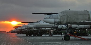 РФ готує нові хвилі ударів по Україні: в ГУР розповіли про розширення авіабази "Енгельс-2"