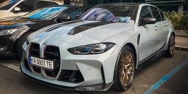У Києві помітили новітній заряджений седан BMW на 550 сил (фото)