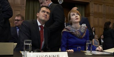 Миллионы на Гаагу. Сколько и зачем тратит Украина на суды против России
