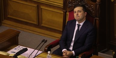 Операция капитуляция. Чем грозит Украине дипломатический турборежим в условиях эпидемии