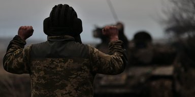 4 сценария: война в Украине может закончиться переговорами или ядерным оружием, — СМИ