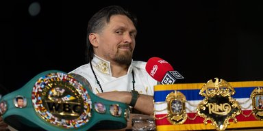 Усик отримав нових суперників після перемоги: з ким зустрінеться український чемпіон
