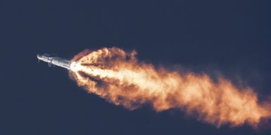 Попытка №10. Илон Маск сообщил, когда состоится полет самой мощной ракеты в мире (видео)