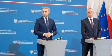 Грузы военного назначения: у кибератаки спецслужб РФ и Беларуси в Польше была особая цель (видео)
