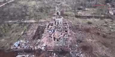 Знищили храм і всі будинки: який вигляд має Новомихайлівка після приходу ЗС РФ, — росЗМІ (відео)