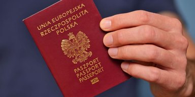 В Польщі стане важче отримати громадянство: що чекає на українців