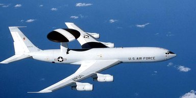 Потужний старий у лавах AWACS: що особливого в американському літаку E-3 Sentry