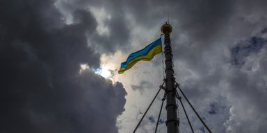 Рекордный рост цен, девальвация, обвал зарплат. Главные цифры экономики Украины-2022
