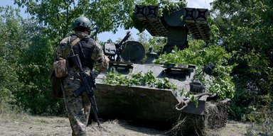 Атакуют артиллерией и авиацией: Братчук о штурмах ВС РФ острова Нестрига (видео)