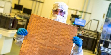 Процесори стануть потужнішими й дешевшими: Intel представила "революційну" технологію (відео)