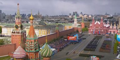 Кремль готується до параду 9 травня у Москві: Пєсков відповів, кого покличе Путін