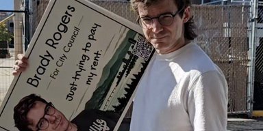 "Я вообще не понимаю, что делаю": мужчина выиграл выборы под странными лозунгами