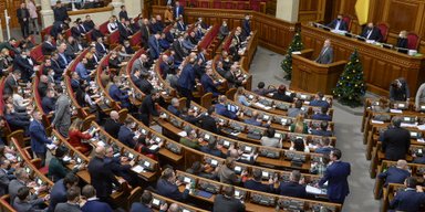Компромісна схема: як депутати намагаються уникнути відкриття декларацій