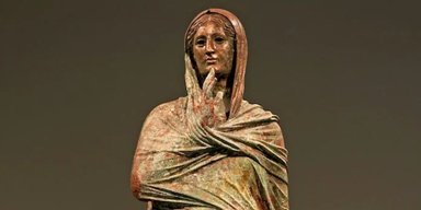 Неожиданный улов: рыбаки сетками вытащили женщину с глубины 120 метров (фото)