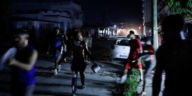 Блэкауты по 22 часа: на Кубе начались беспорядки из-за топливного кризиса (видео)