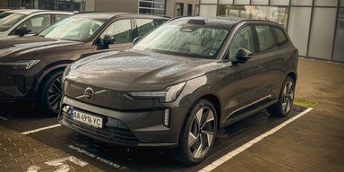 В Україні з'явився флагманський електромобіль Volvo із запасом ходу понад 600 км (фото)