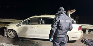 На Дніпропетровщині невідомий у балаклаві розстріляв автомобіль: загинув водій