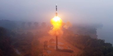 Грозная Hwasong-19: что известно о новой северокорейской ядерной МБР