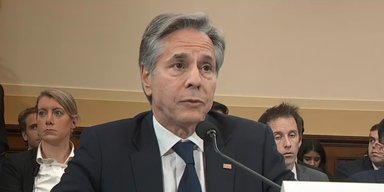 "Руки, прив'язані за спиною": Блінкен уточнив, чи скасує США заборону бити по РФ (відео)