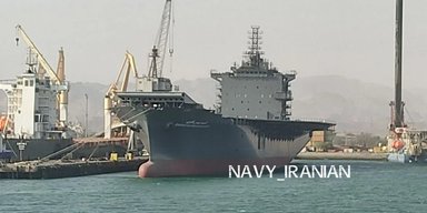 Из баржи в авианосцы: Иран показал оригинальное решение на корабле Shahid Bagheri (видео)