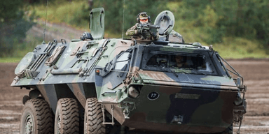 Сили ТрО ЗСУ поповнилися британськими БТР і CVRT: що про них відомо