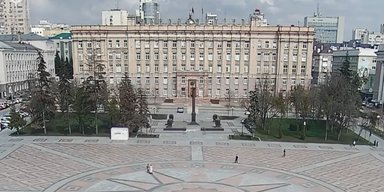 Появились кадры попадания FPV в здание правительства в Белгроде: впервые за время войны (видео)