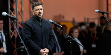 США предлагают Украине гарантии безопасности только на 15 лет, — Зеленский