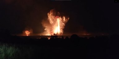 Удар по складу ВС РФ в Торопце: в сети показали последствия массированной атаки (спутниковые снимки)