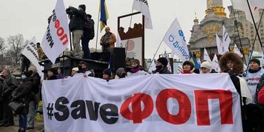 Масове закриття ФОПів і крах малого бізнесу: до чого призведе новий закон про ПДВ