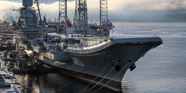 Россия сняла моряков с авианосца "Адмирал Кузнецов" и отправила их на фронт, — Forbes