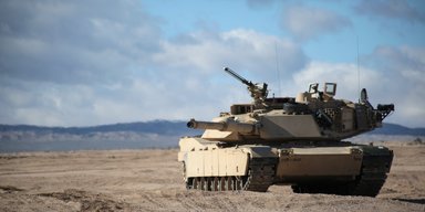 На заміну старим Т-55: США схвалили продаж Румунії десятків танків Abrams