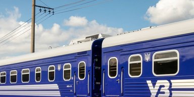 Вагони зникають: чому придбати квиток на поїзд "Укрзалізниці" стає дедалі важче