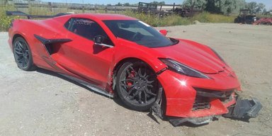 Проїхав лише 300 км: новітній Corvette за $220 000 розбили одразу після купівлі (фото)