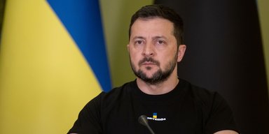Необхідно для відбудови країни: у США закликали Зеленського боротися з корупцією, – Reuters
