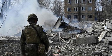 "Зашли на позиции через соседей": россияне расстреляли четырех пленных бойцов ВСУ (видео)