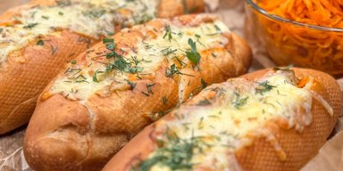 Эталонный вкус: рецепт домашних хот-догов с морковью по-корейски