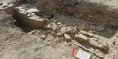 Редкое открытие: археологи обнаружили старинную мраморную мастерскую (фото)
