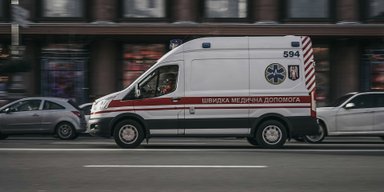 В Киеве женщина вызвала скорую, однако ее оштрафовали: почему так произошло (фото)