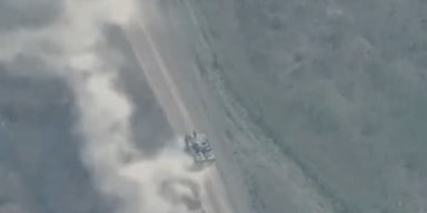 Бойцы 128 бригады применили ударный дрон и уничтожили российскую БМП-3 (видео)