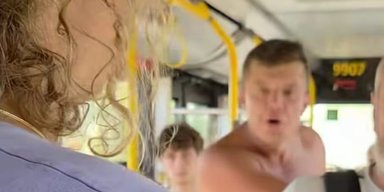 У Польщі чоловік побив громадську діячку, яка заступилась за літню українку (відео)